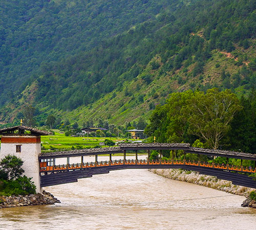 Glimpse of Bhutanese Textile Tours